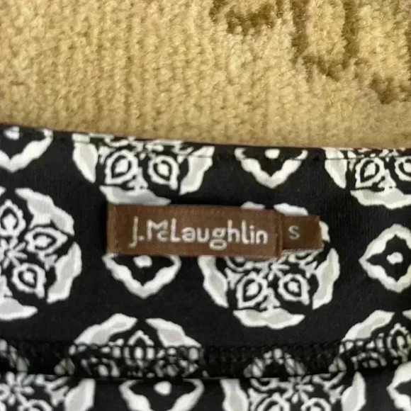 J McLaughlin, navy and white dress size small great for travel work play - Picture 5 of 9